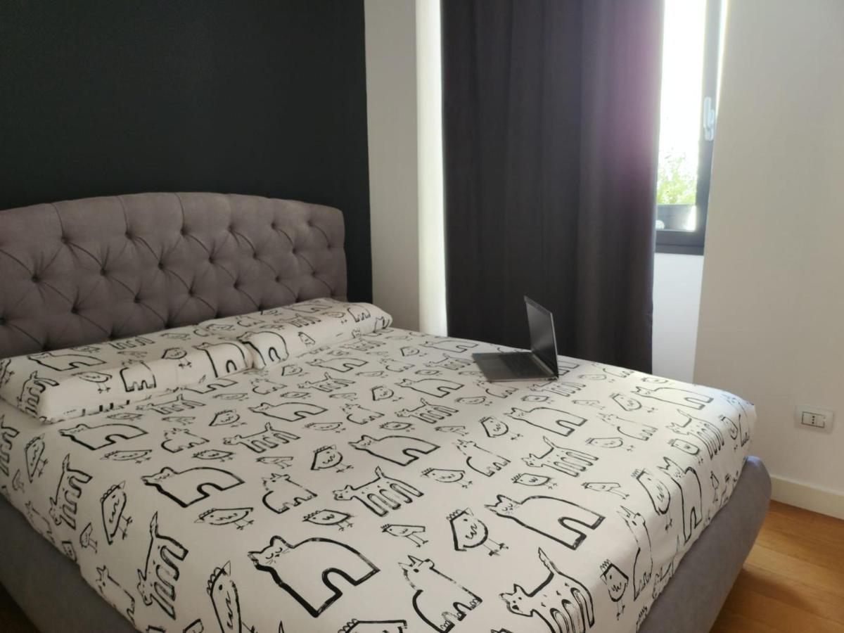 Suite Via Roma 107 ซัสซารี ภายนอก รูปภาพ
