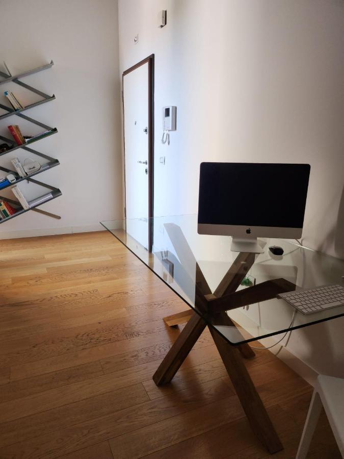 Suite Via Roma 107 ซัสซารี ภายนอก รูปภาพ