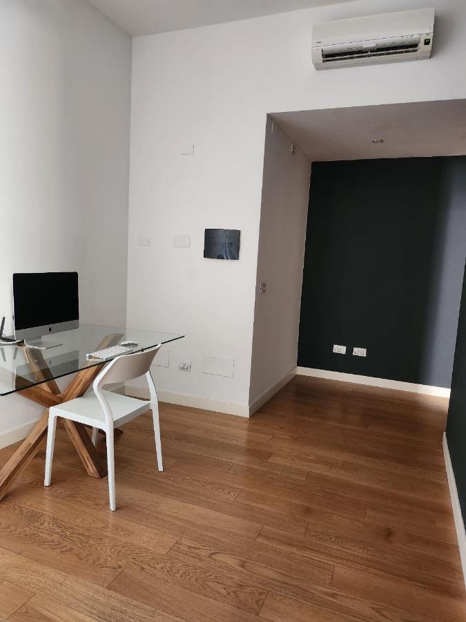 Suite Via Roma 107 ซัสซารี ภายนอก รูปภาพ